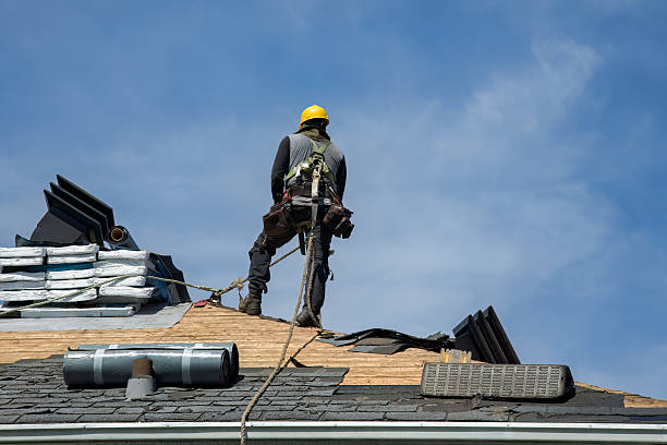 Professional Gutter Installation technician working in Mecca, IN